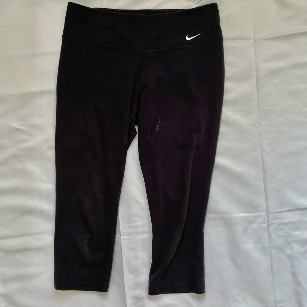 NIKE Dri-Fit Black Crop Leggings